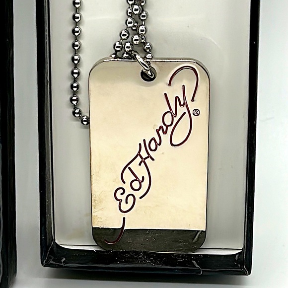 Ed Hardy NIB Sexy Eagle Necklace 🦅🔥🔥 - Picture 2 of 6